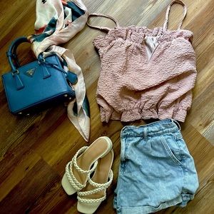 Boutique mauve top